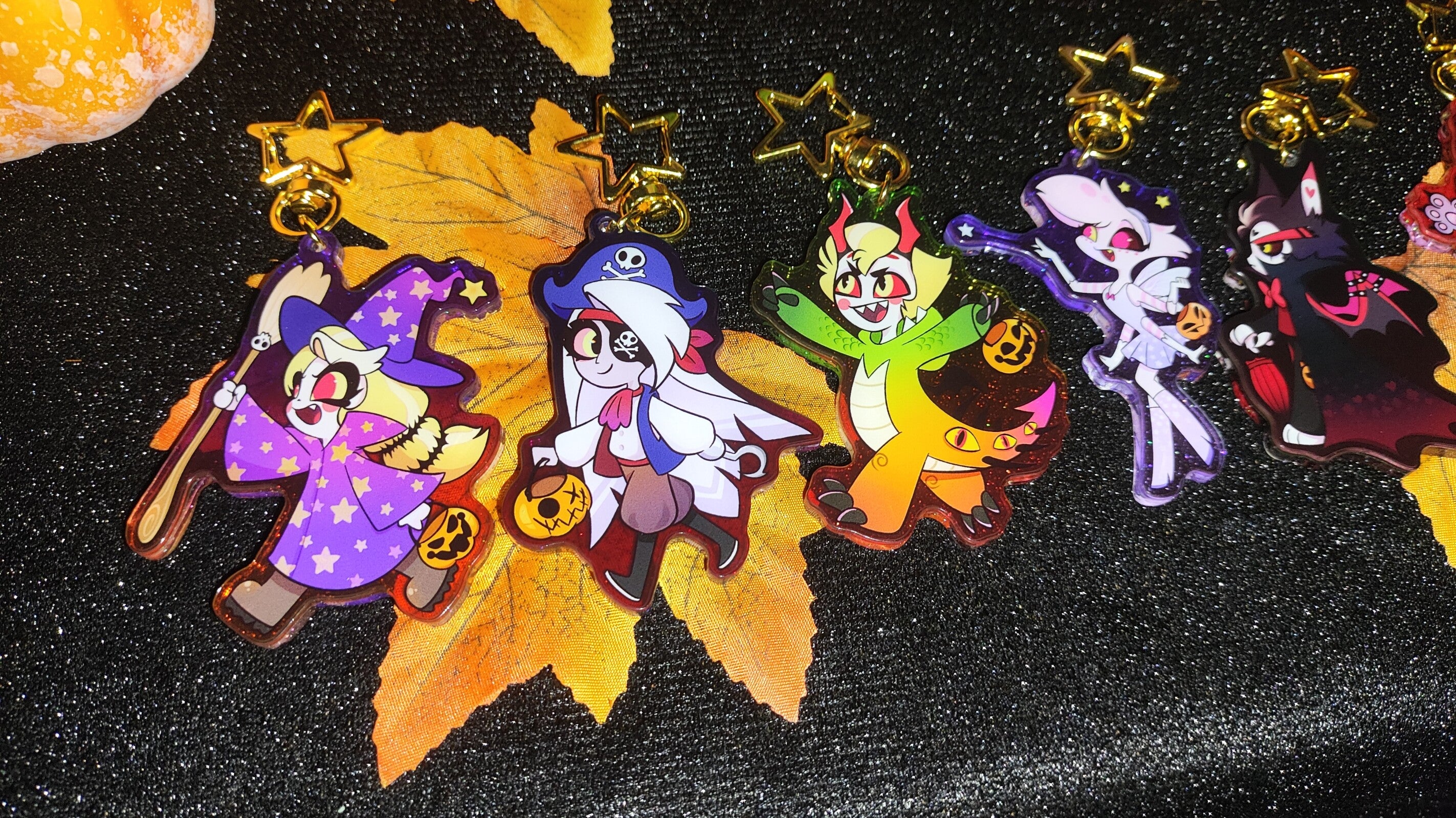 PRE-ORDER Hazbin Hotel Halloween Series Badges Keychain Mouse Pad